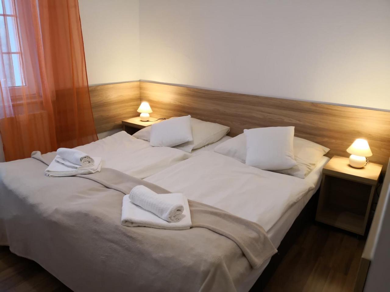 Nartorama Hotrest Bed and Breakfast Zieleniec  Eksteriør billede